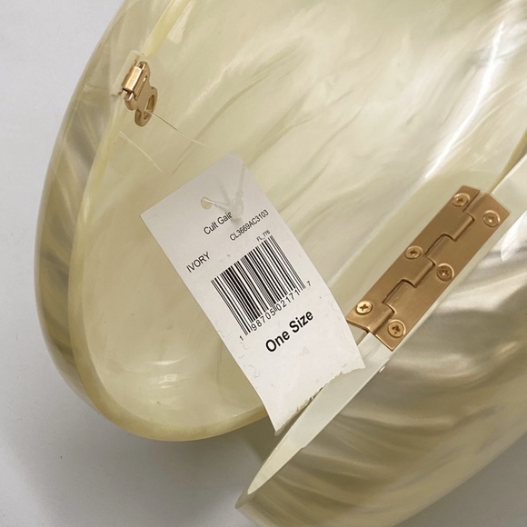 Cult Gaia Eviana Pearlized Clutch - Picture 10 of 12